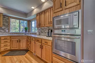 9705 346th St S, Roy, WA 98580 - Photo 14