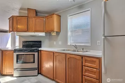 7102 49th Street E #3, Fife, WA 98424 - Photo 8