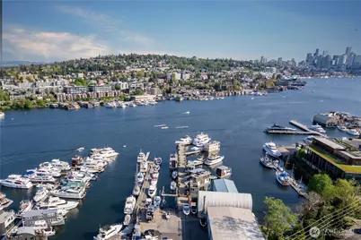 2309 N Northlake Way #12, Seattle, WA 98103 - Photo 4