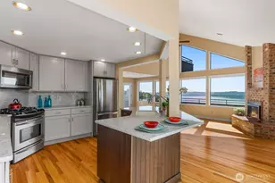 3019 Narrows Pl, Tacoma, WA 98407 - Photo 8