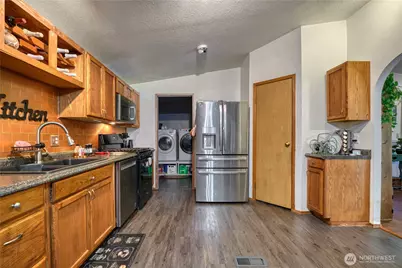 172 Sprague Valley Drive, Maple Falls, WA 98266 - Photo 6