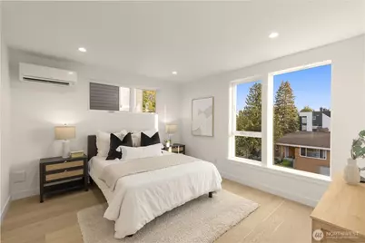 4300 NE 52nd Street, Seattle, WA 98105 - Photo 12