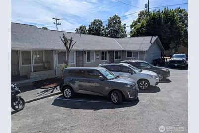 7410 Rainier Avenue S, Seattle, WA 98118 - Photo 2