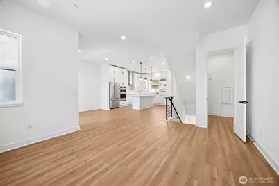 18814 99th Court NE #B, Bothell, WA 98011 - Photo 4