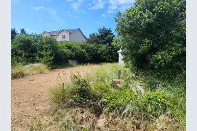 339 Sand Dune Avenue NW, Ocean Shores, WA 98569 - Photo 4