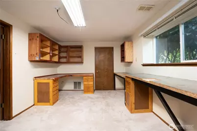 10802 99th Street SW, Tacoma, WA 98498 - Photo 22