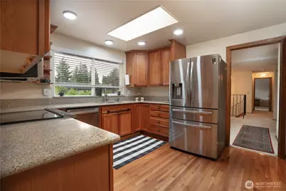 10802 99th Street SW, Tacoma, WA 98498 - Photo 4