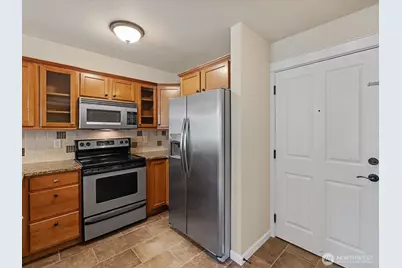 690 32nd Street #B205, Bellingham, WA 98225 - Photo 20