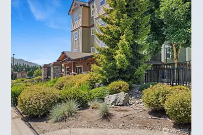 690 32nd Street #B205, Bellingham, WA 98225 - Photo 8