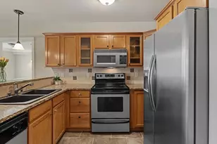 690 32nd St, Bellingham, WA 98225 - Photo 16