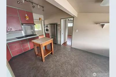 18637 Fjord Drive NE, Poulsbo, WA 98370 - Photo 16