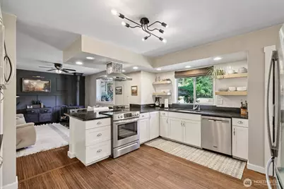 14707 66th Avenue NW, Stanwood, WA 98292 - Photo 8