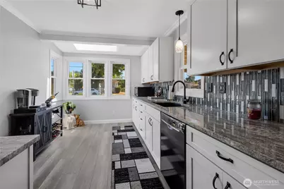 223 R Street SE, Auburn, WA 98002 - Photo 4