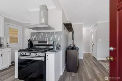 223 R Street SE, Auburn, WA 98002 - Photo 6