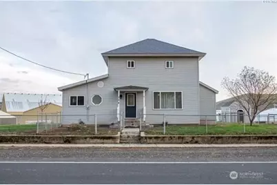 304 E Second Street, Prescott, WA 99348 - Photo 1