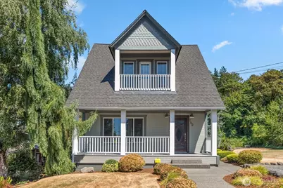 160 S 1st Street, Kalama, WA 98625 - Photo 2