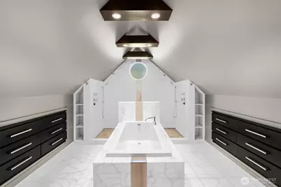 160 S 1st Street, Kalama, WA 98625 - Photo 24