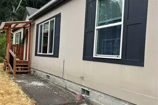 201 W Oakview Ave, Centralia, WA 98531 - Photo 4