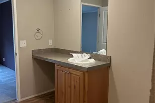 201 W Oakview Ave, Centralia, WA 98531 - Photo 24