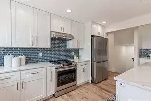 42 Maxview Dr, Port Ludlow, WA 98365 - Photo 8