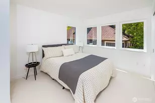 314 NE 59th St, Seattle, WA 98105 - Photo 6