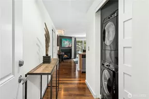 231 Belmont Ave E, Seattle, WA 98102 - Photo 6