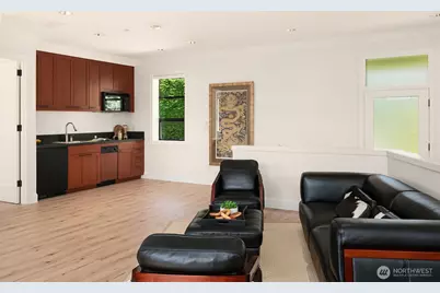 9632 Lake Washington Boulevard NE, Bellevue, WA 98004 - Photo 34