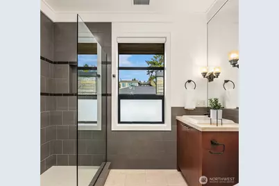 9632 Lake Washington Boulevard NE, Bellevue, WA 98004 - Photo 22