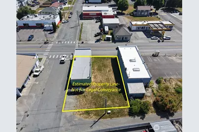 503 Cherry St, Sumas, WA 98295 - Photo 2