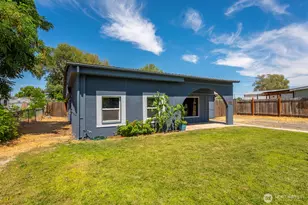 1036 W Luta St, Moses Lake, WA 98837 - Photo 2