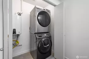 630 NW 85th St, Seattle, WA 98117 - Photo 22