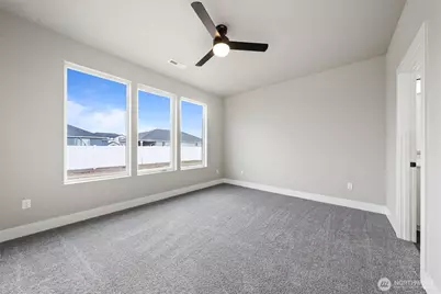 1264 E Mt Hood Street, Othello, WA 99344 - Photo 14