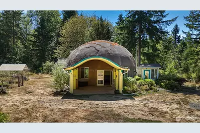 14831 Rainier View Drive SE, Yelm, WA 98597 - Photo 2