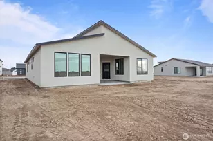 1269 E Mt Hood St, Othello, WA 99344 - Photo 32