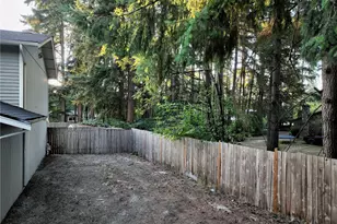 12521 Military Rd E, Puyallup, WA 98374 - Photo 6