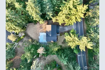 12521 Military Road E, Puyallup, WA 98374 - Photo 40