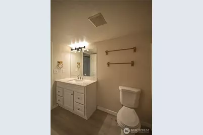 12521 Military Road E, Puyallup, WA 98374 - Photo 28