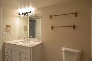 12521 Military Rd E, Puyallup, WA 98374 - Photo 28