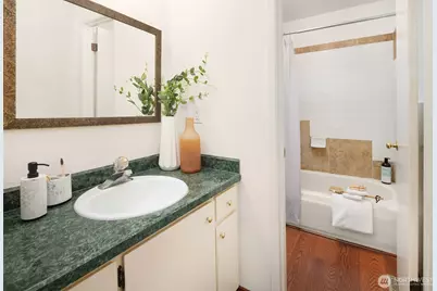 1026 212th Avenue NE, Sammamish, WA 98074 - Photo 24