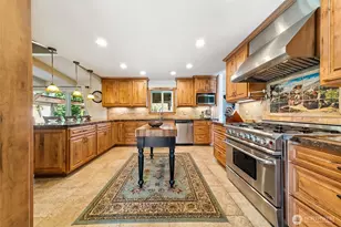 23420 SE 448th St, Enumclaw, WA 98022 - Photo 6