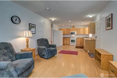 649 Sollecks Avenue SE, Ocean Shores, WA 98569 - Photo 8