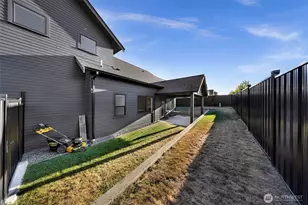 2163 Lagerwey Circle, Lynden, WA 98264 - Photo 38