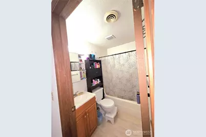 270 SE Barrington Drive #A 304, Oak Harbor, WA 98277 - Photo 14