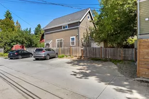 5257 23rd Ave SW, Seattle, WA 98106 - Photo 18