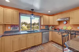 20017 SE 384th St, Auburn, WA 98092 - Photo 24