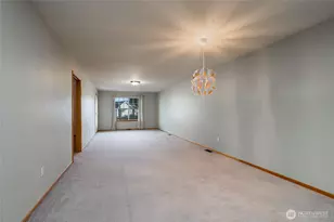 1202 Decatur Cir, Burlington, WA 98233 - Photo 16