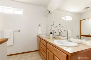 1292 SW Xavier Dr, Oak Harbor, WA 98277 - Photo 22