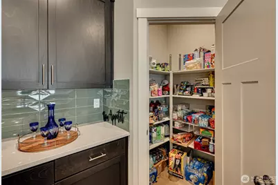 2718 S 9th Way, Ridgefield, WA 98642 - Photo 8