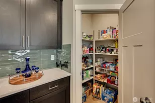 2718 S 9th Wy, Ridgefield, WA 98642 - Photo 8