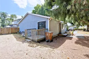 201 E 36th St, Tacoma, WA 98404 - Photo 16